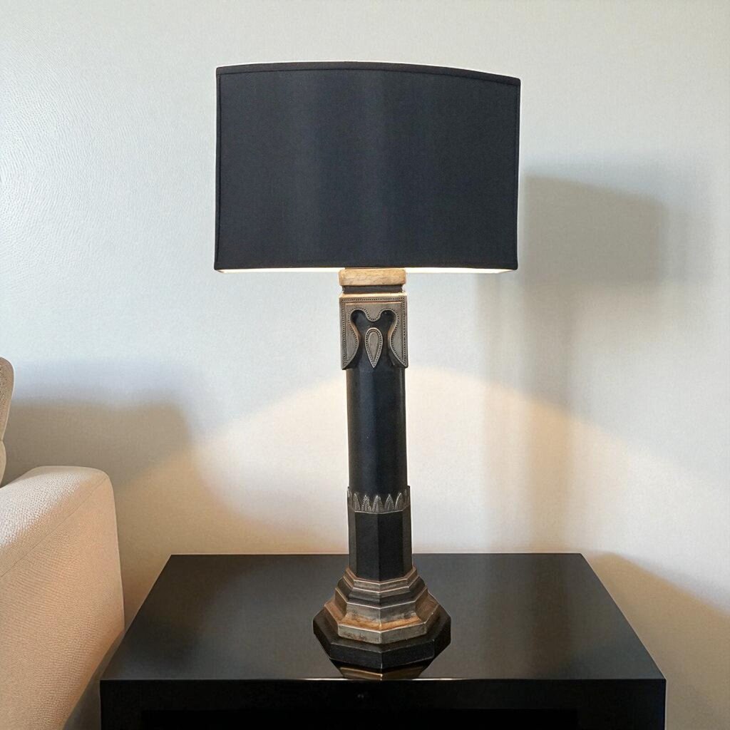 Column Pedestal Lamp