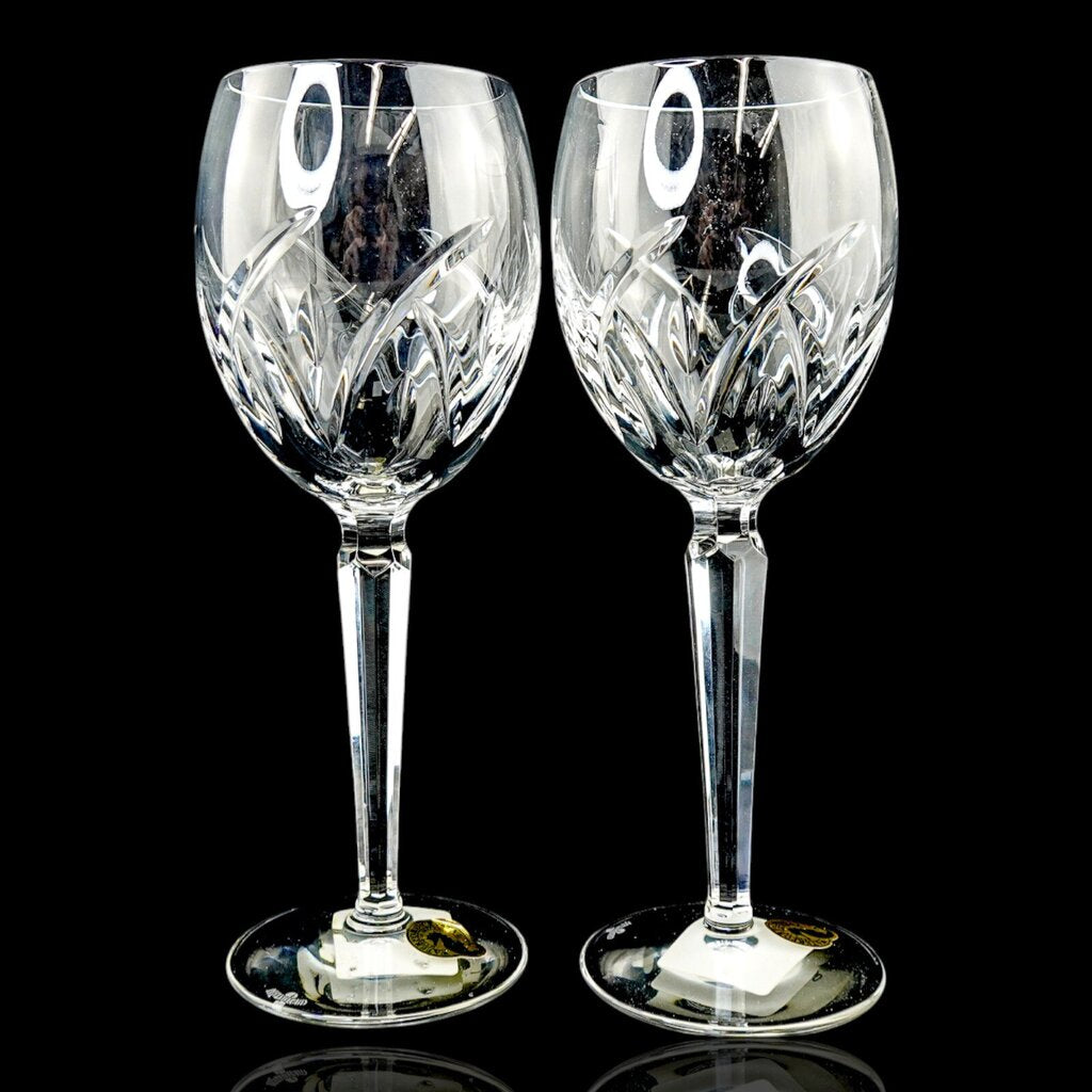 Pair of Wine Goblets - Lucerne