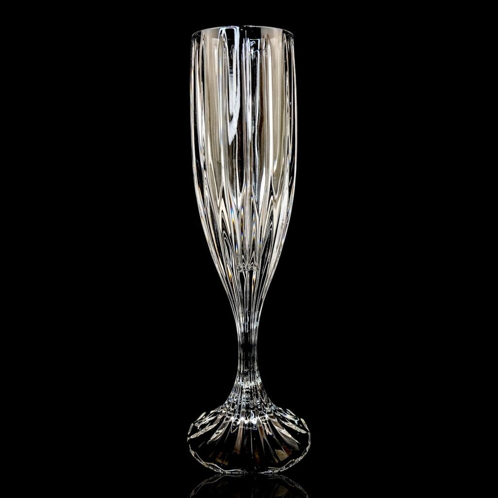 Set of 8 Champagne Glasses - Park Lane