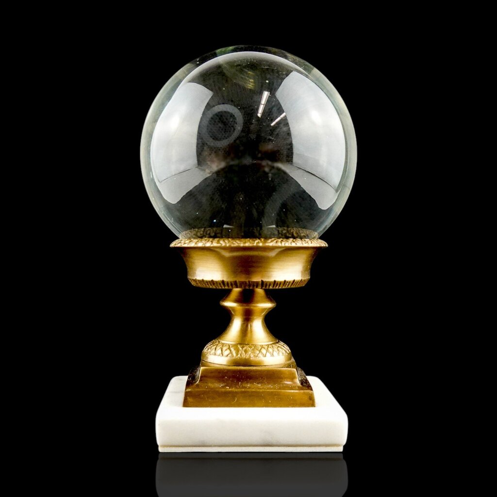 Trophy Style Magnify Glass Sphere