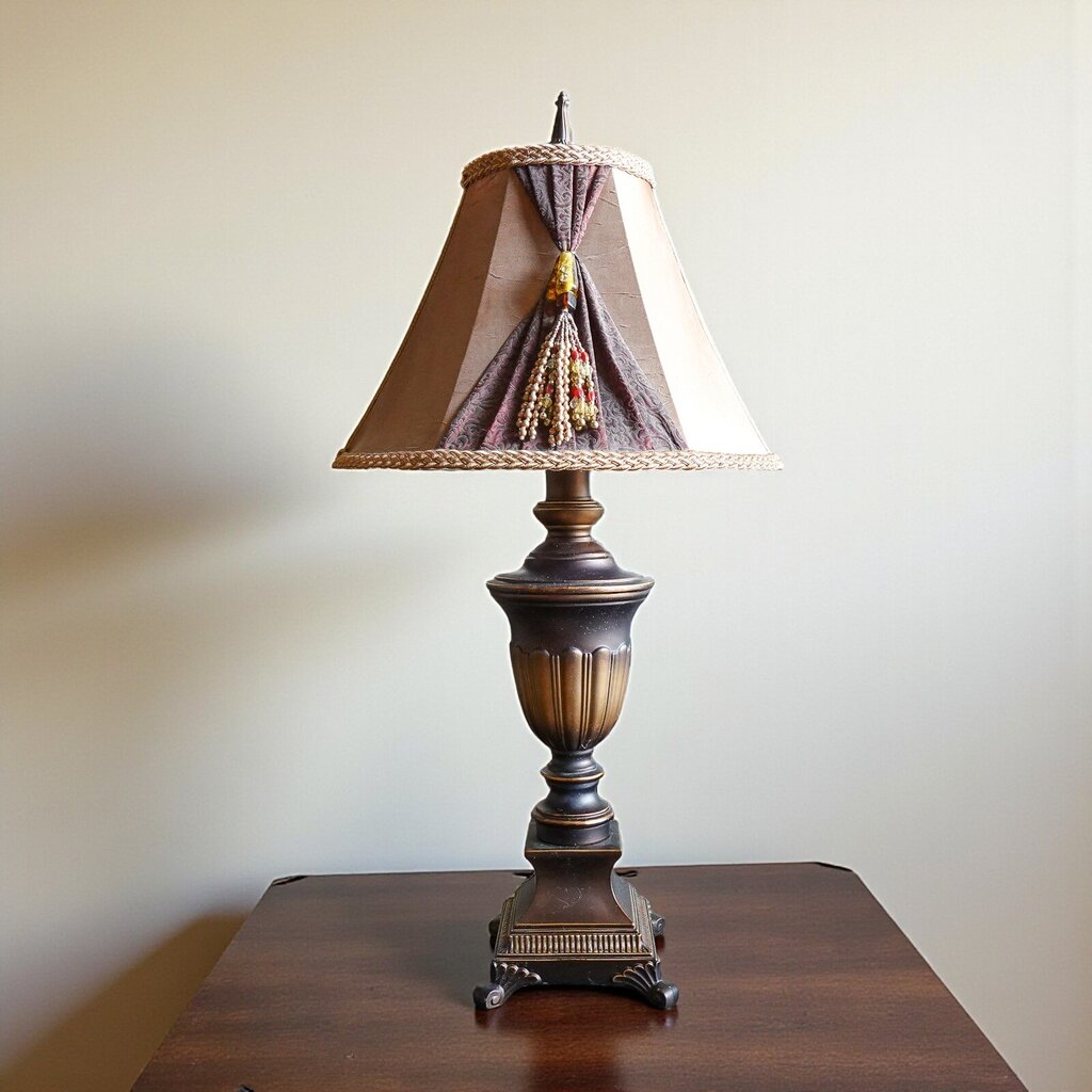 Metal Lamp Tassel Accent