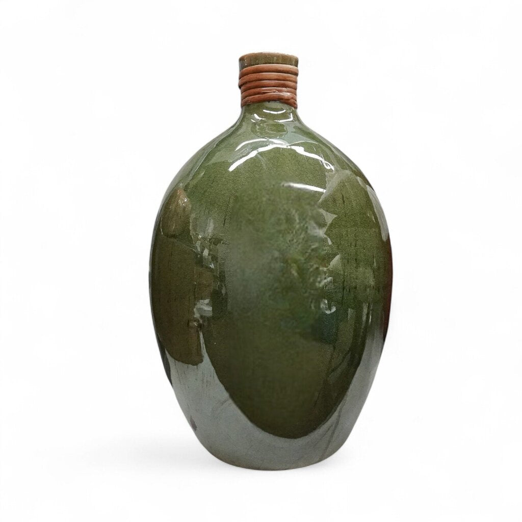 Rattan Wrapped Round Edge Vase
