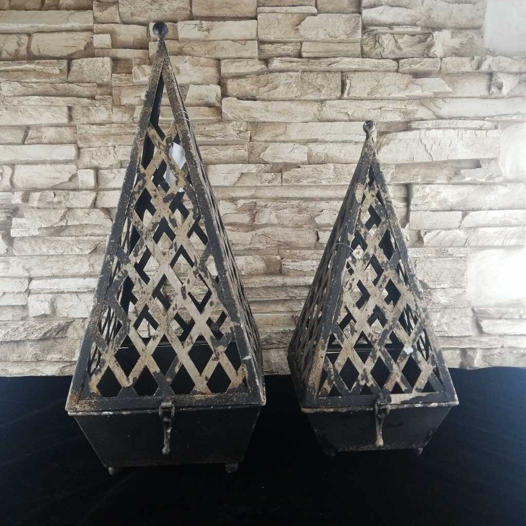 Set of 2 Napoleon Lanterns