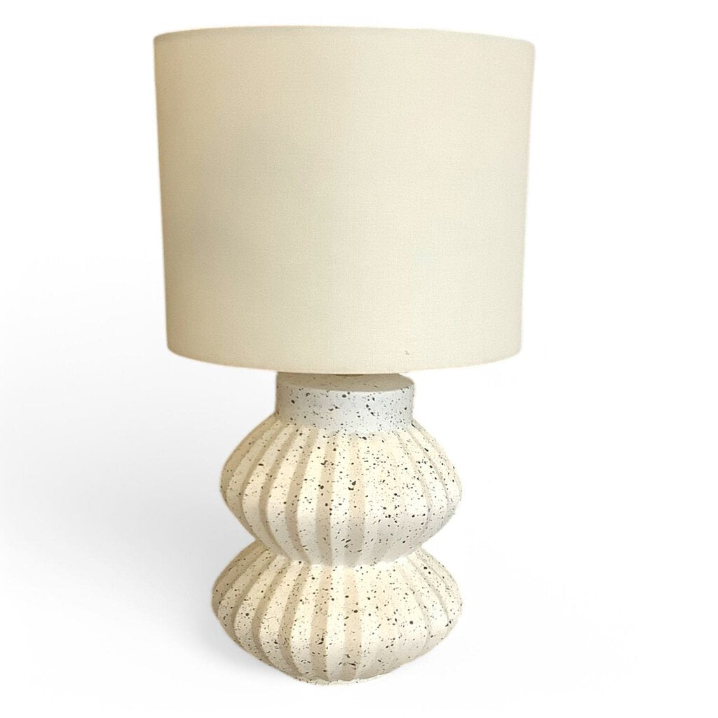 Scalloped Resin Tabletop Lamp
