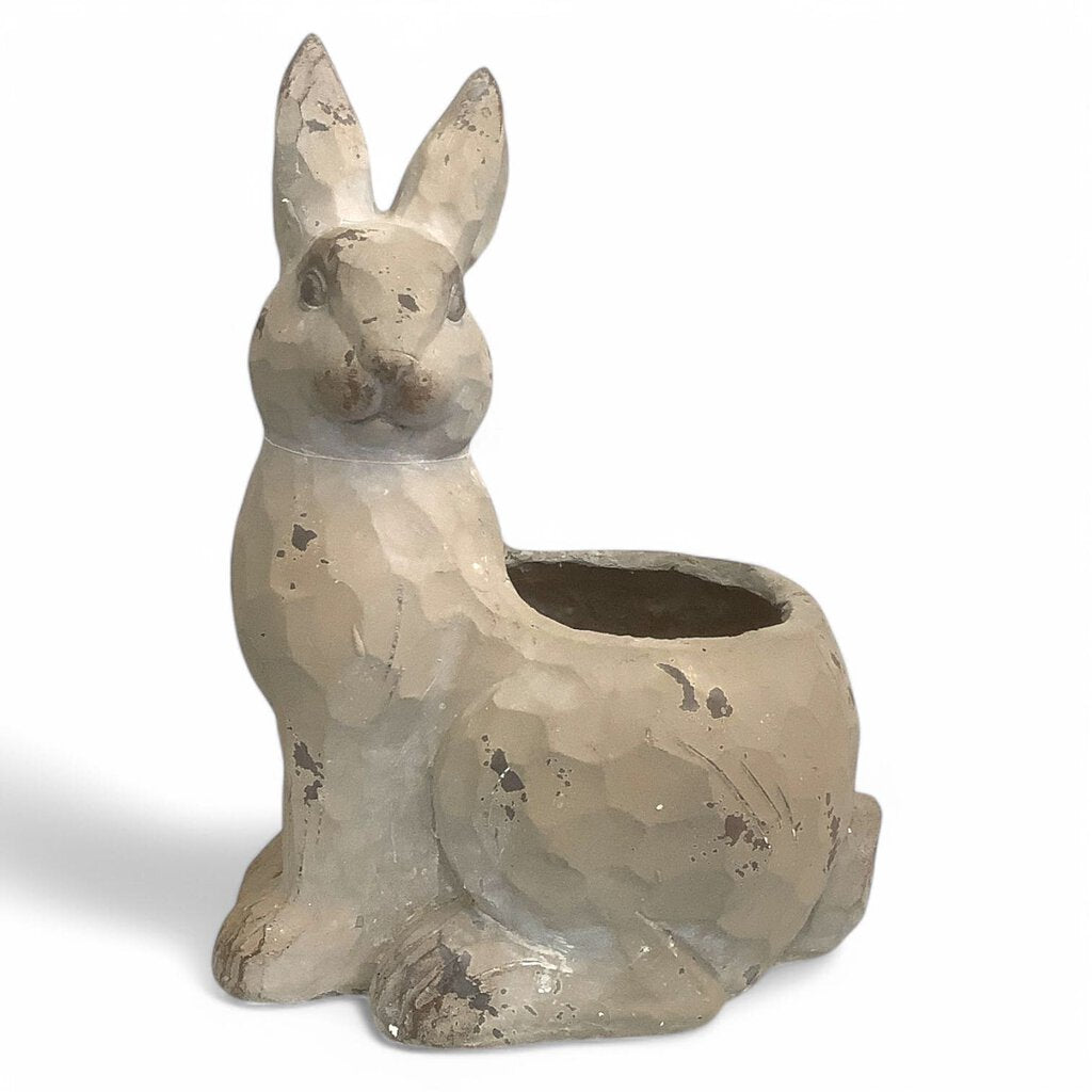 Oversized Bunny Planter w/Drainage