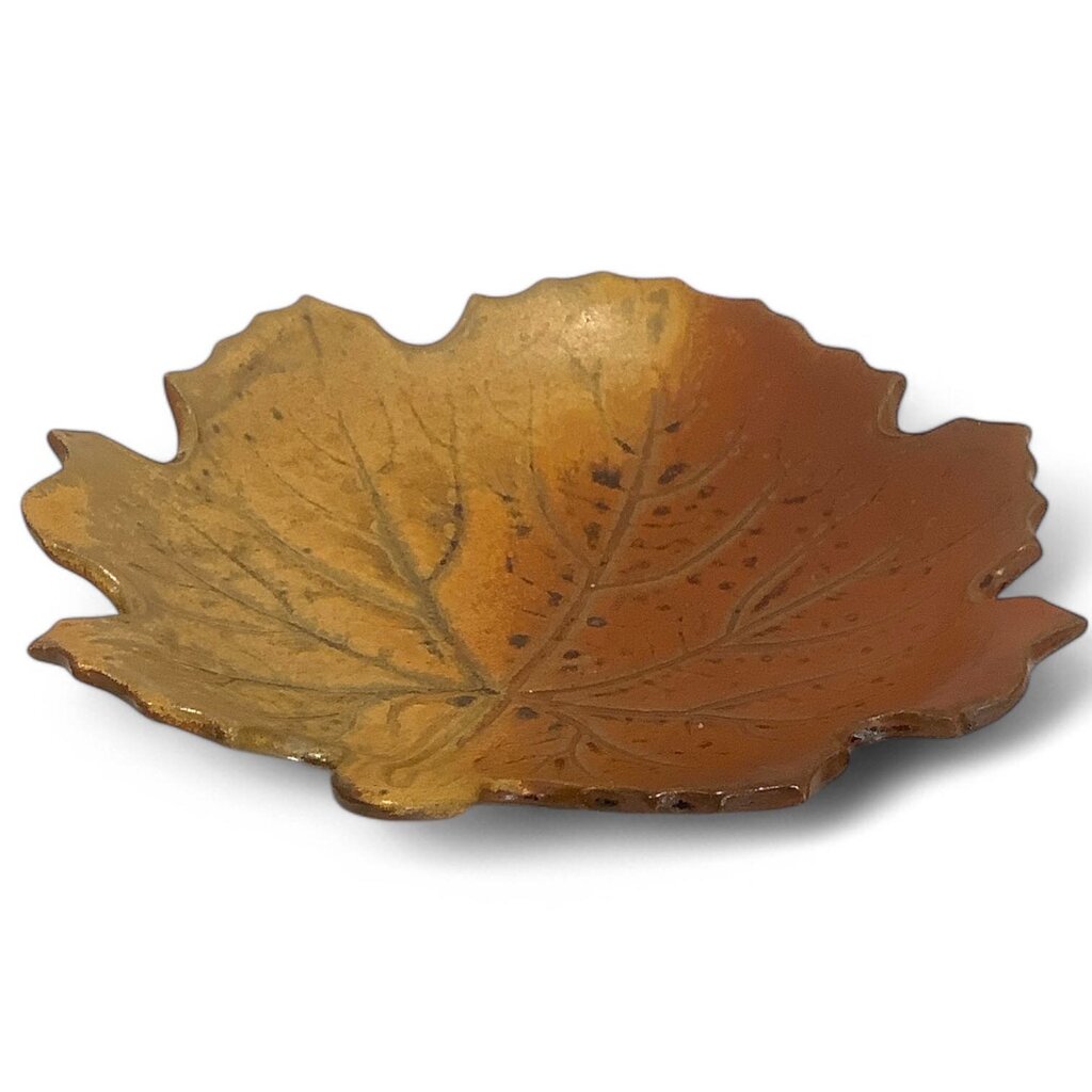 Pottery Leaf Bowl