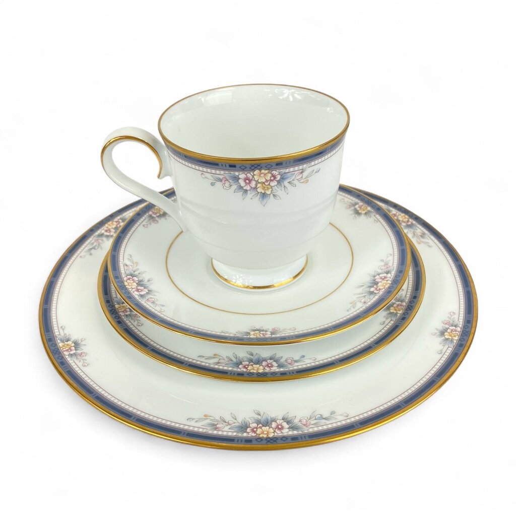 Ontario Pattern China Partial Set