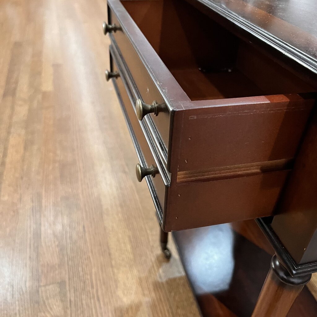 End Table w/ Drawer