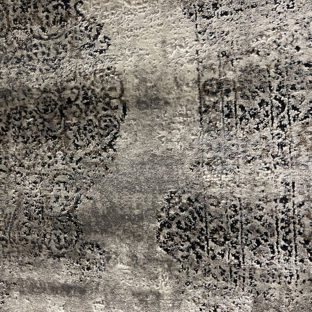 (Brand New) Omari Collection OM02