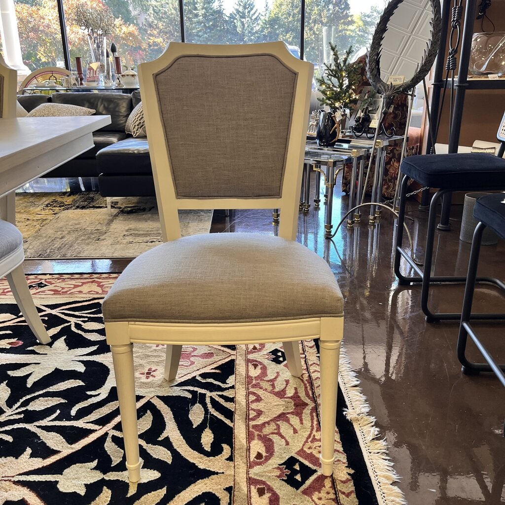 Orig Prce $8000 - Dining Table w/ 8 Chairs & 2 Leaves