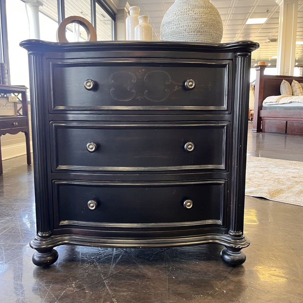 Night Stand w/ 3 Drawers