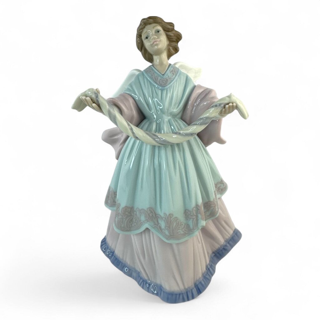 Orig Price $325 - "Joyful Offering" 6125