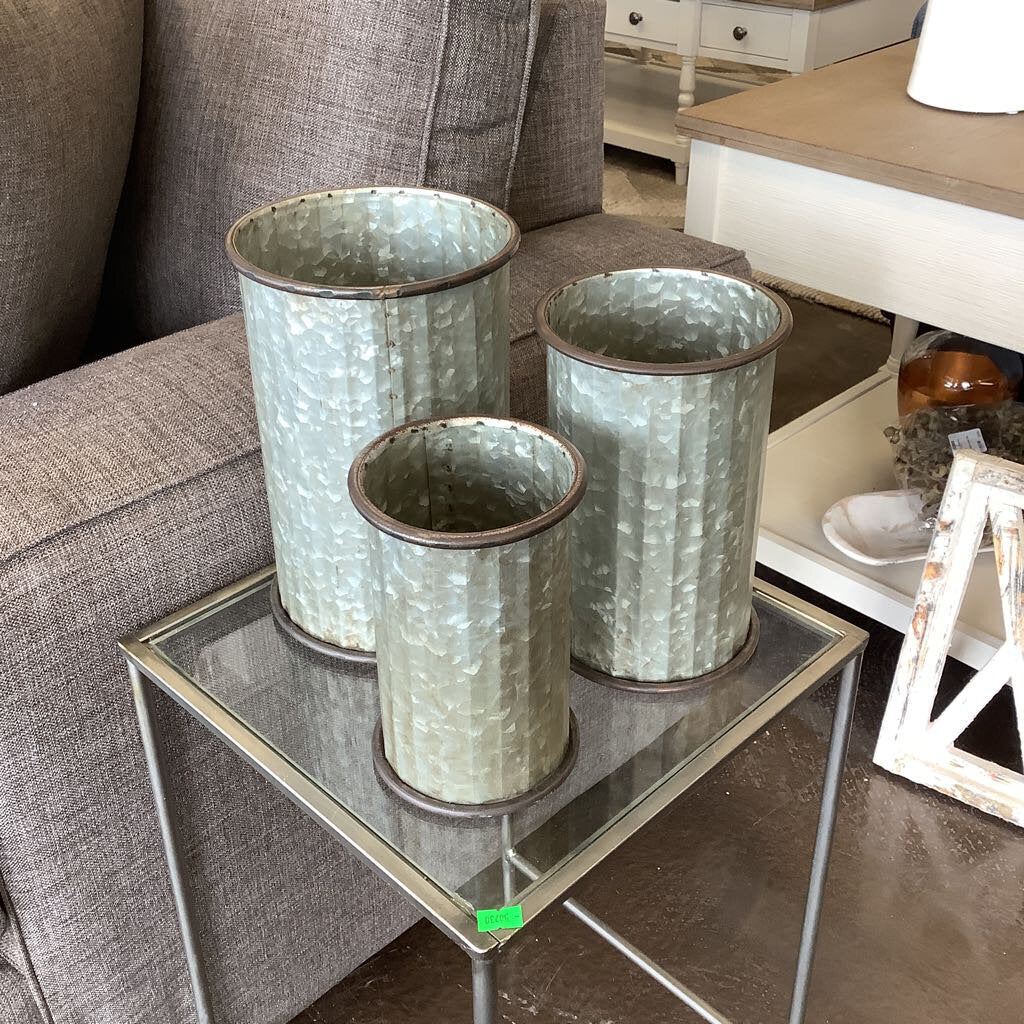 Set Of Three Galvanized Vases - Acosta's Home