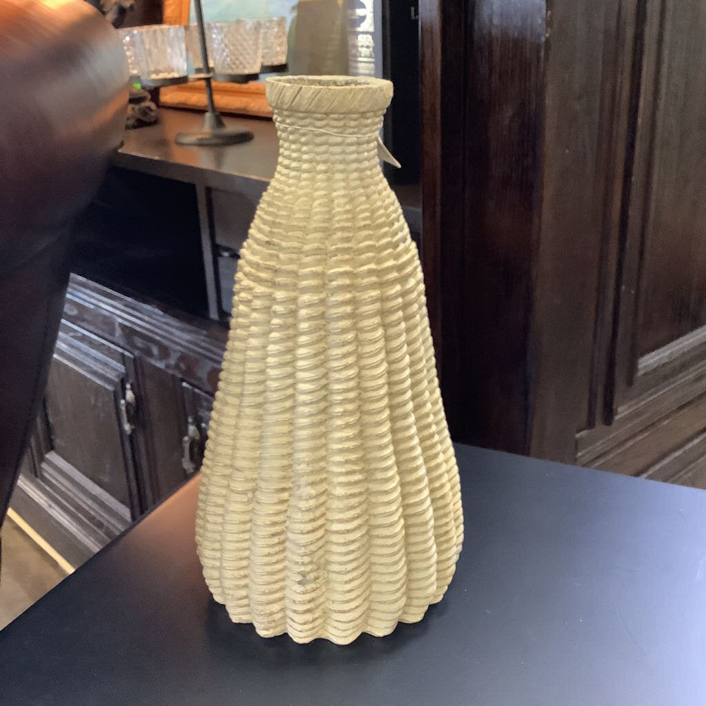 Resin Vase - Acosta's Home