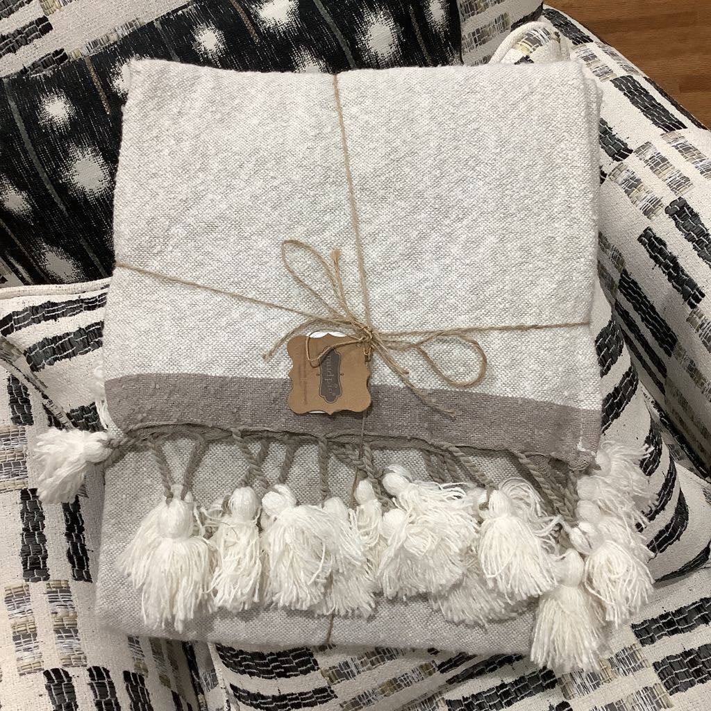 White Woven Tassel Throw - Acosta's Home