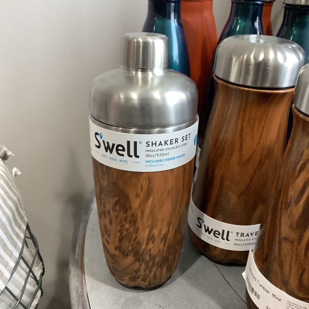 Teakwood Shaker Set