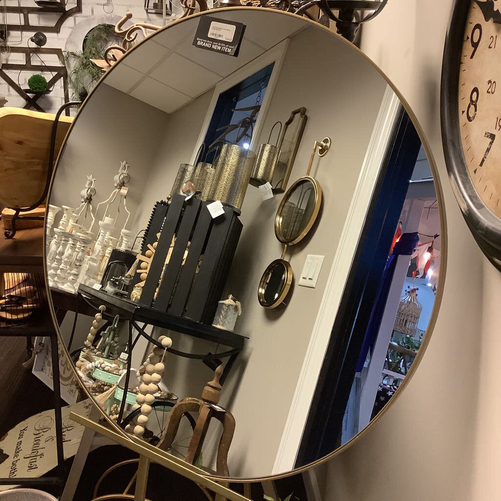 Round Framed Wall Mirror