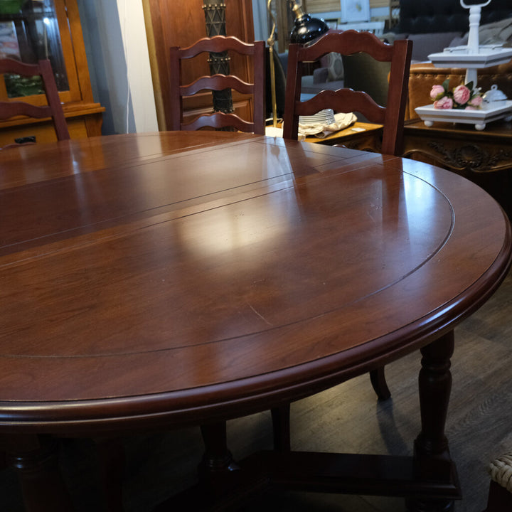 Dining Table with Leaf and 5 Chairs