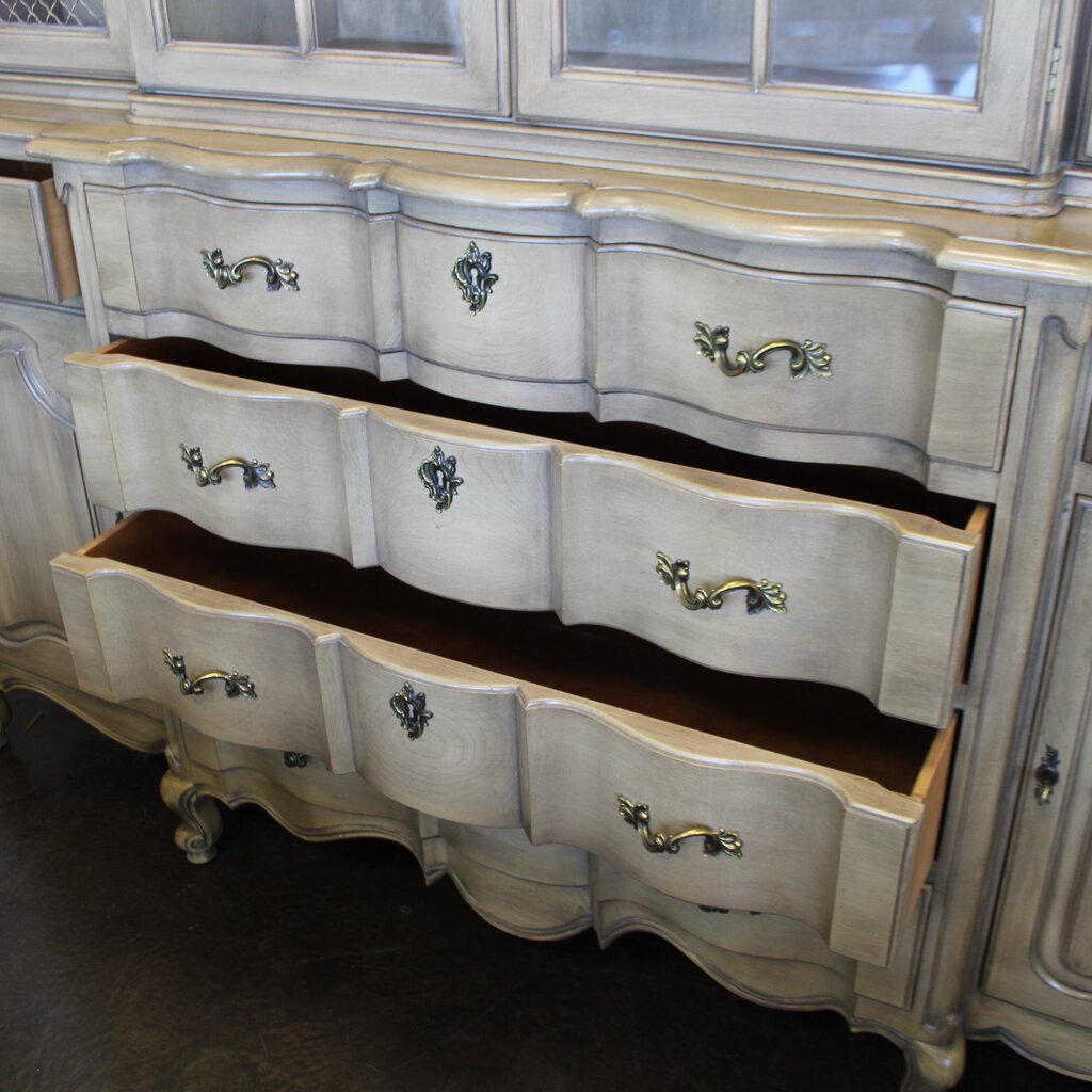 Vintage French Provincial Hutch
