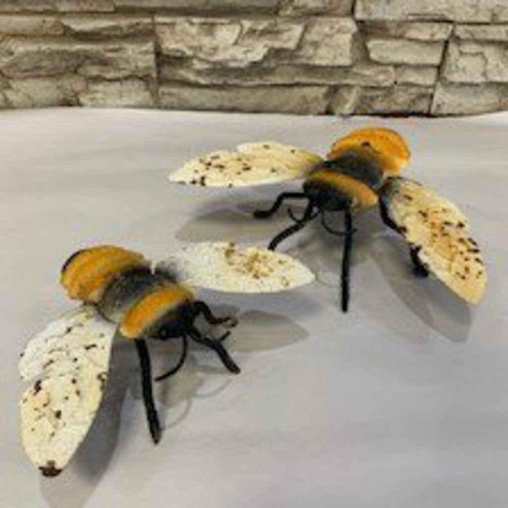 Set of 2 Bumblebees