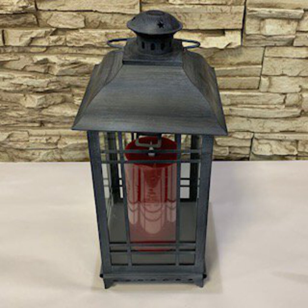 Medium Metal/Glass Lantern