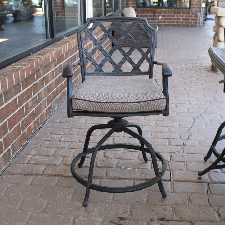 Orig Price - $1489 - Outdoor Dining Set