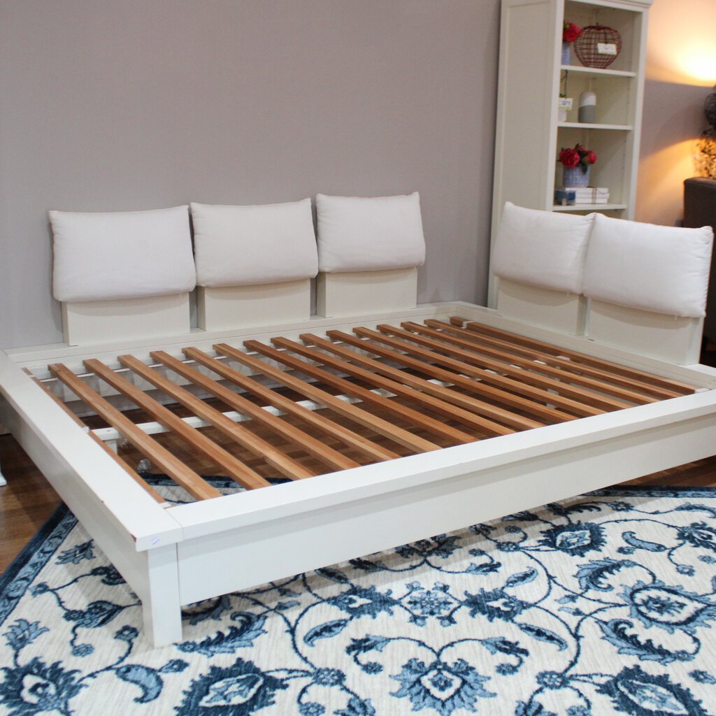 Orig Price $1199 - Queen Bed w/ Backrests