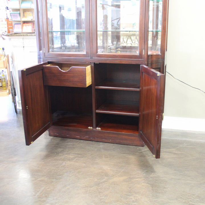 Dining Set w/ 6 chairs,2 Leaves, Pads, & China Cabinet