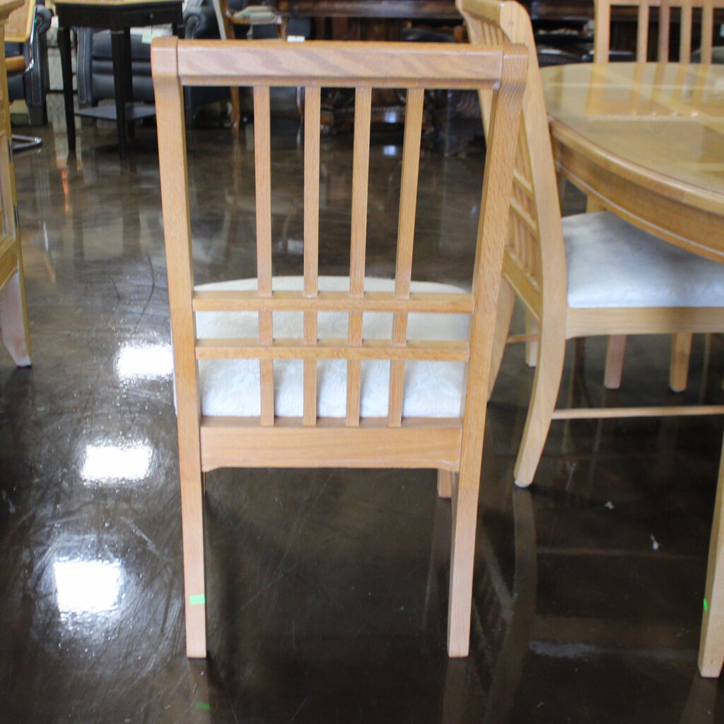 Orig Price $3005 - Dining Table w/ 6 Chairs & Leaf