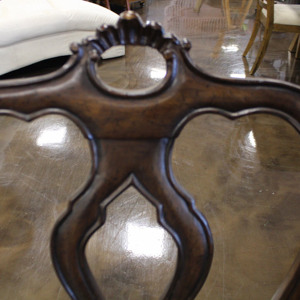 Orig Price $7050 - Dining Set w/ 6 Chairs & 2 Leaves