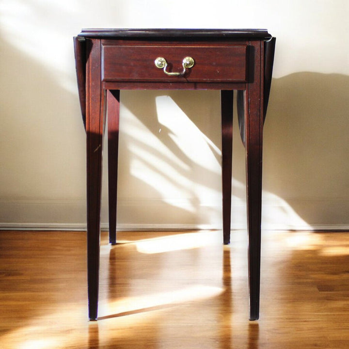 Dropleaf End Table w/ Drawer