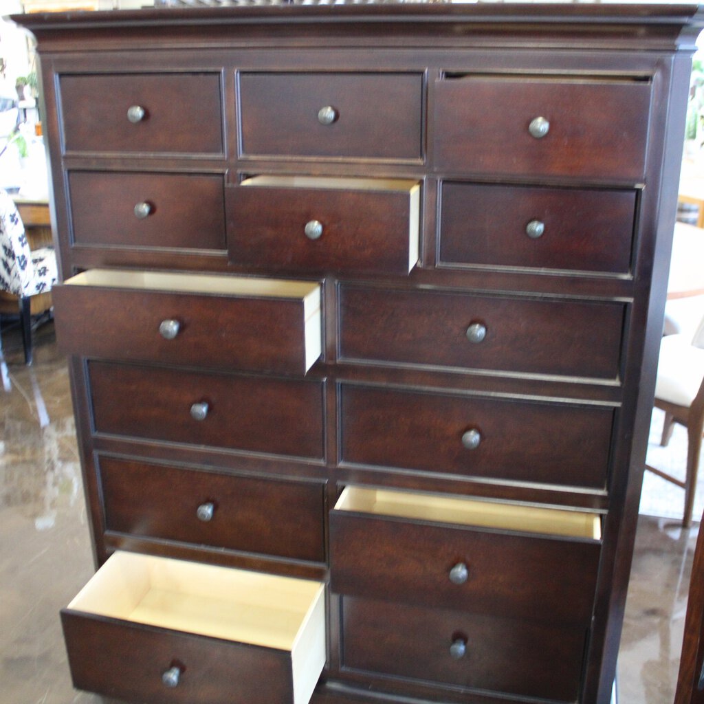 Chest of Drawers w/ 14 Drawers