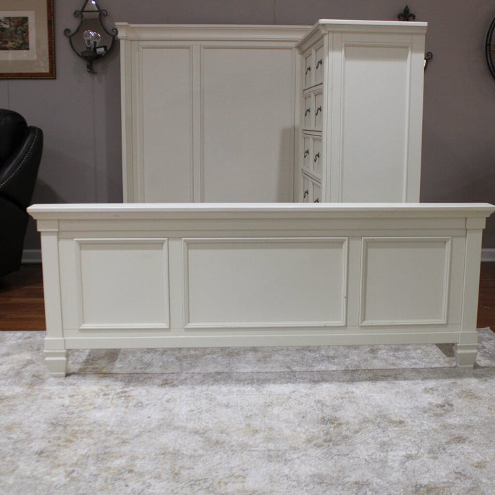 Orig Price $3000 - 4 Piece Queen Bedroom Set