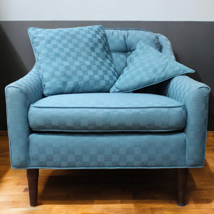 Accent Chair w/ 2 Pillows