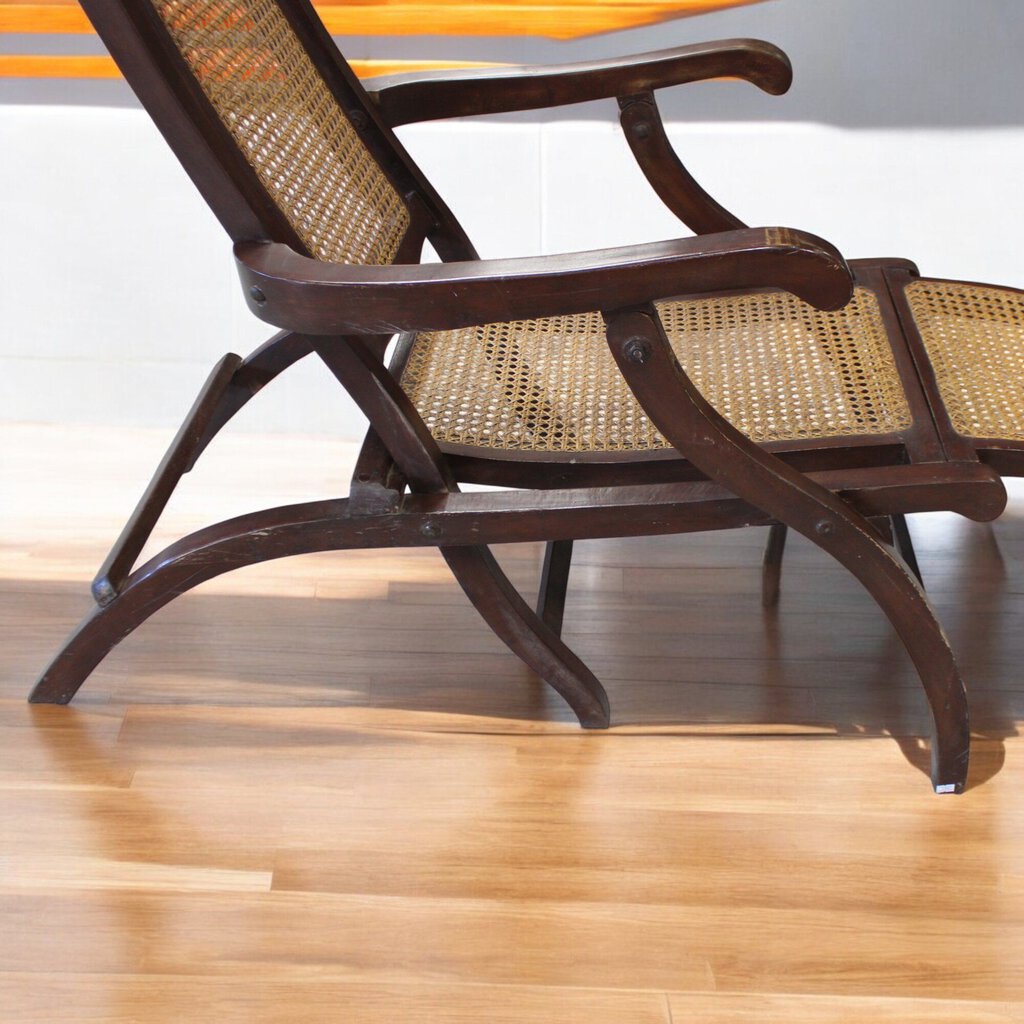 Folding Steamer Deck Chair