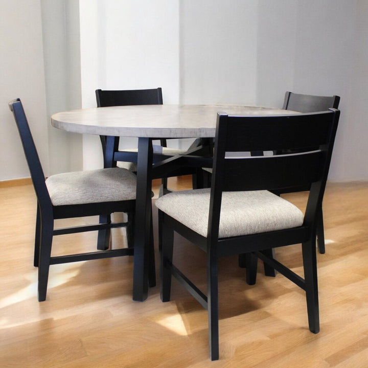 Dining Table w/ 4 Chairs