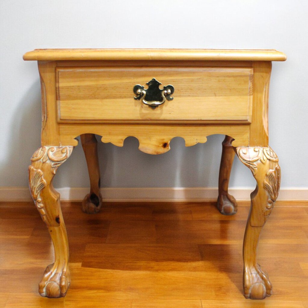 Queen Anne Style End Table w/ Drawer