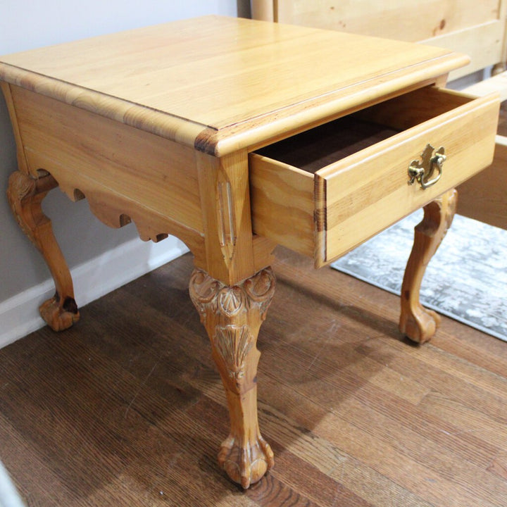 Queen Anne Style End Table w/ Drawer