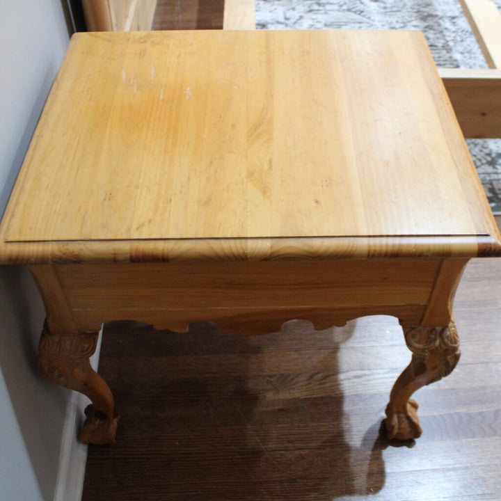 Queen Anne Style End Table w/ Drawer