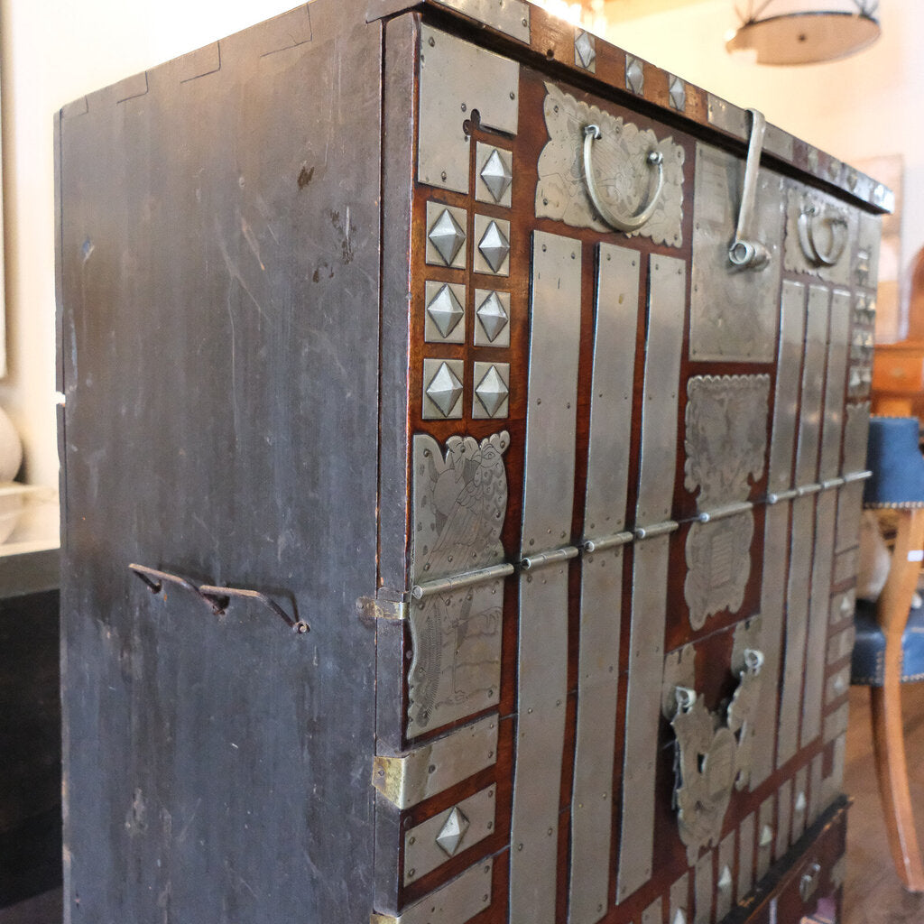 Antique Korean Bandaji Chest