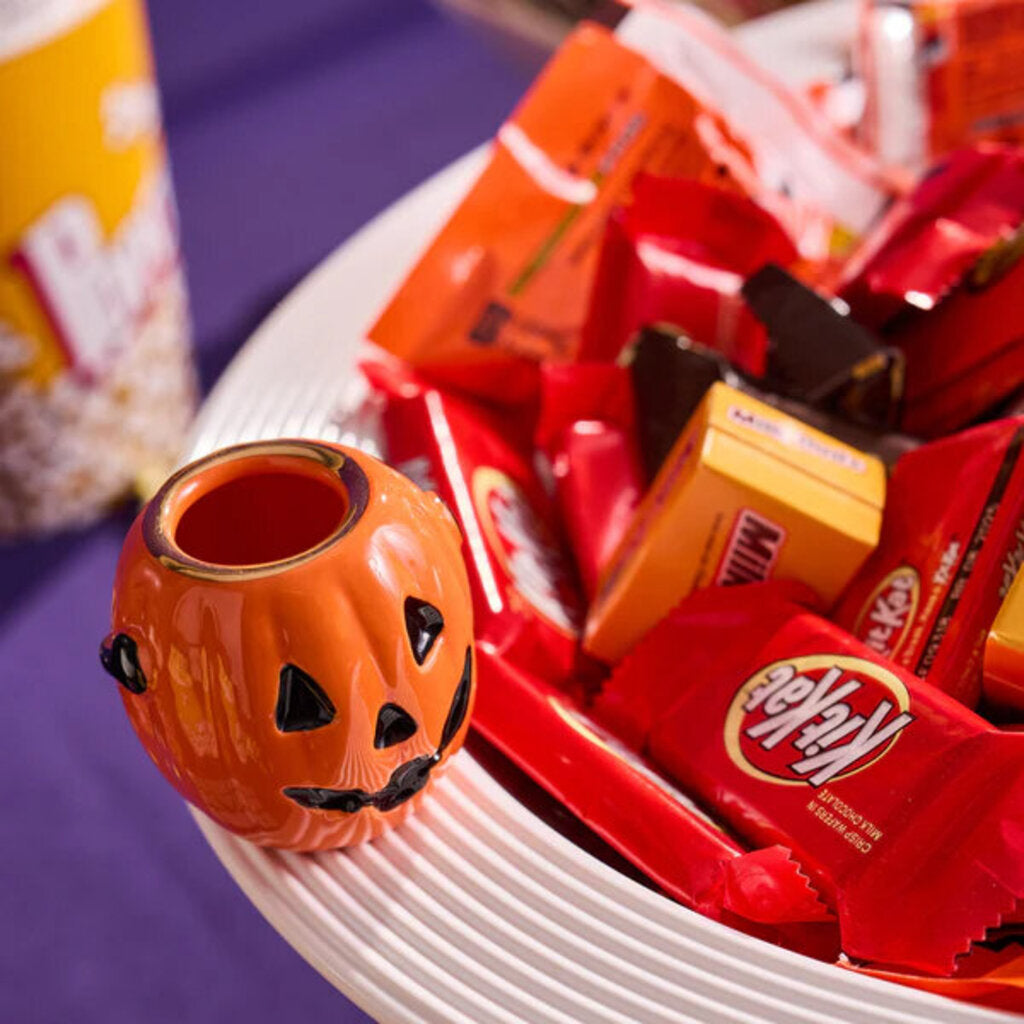 NF - Boo Bucket