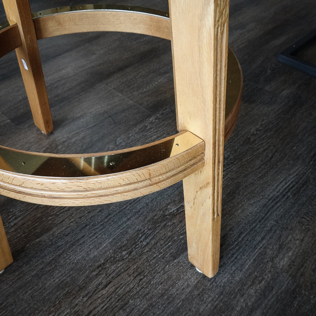 Swivel Stool