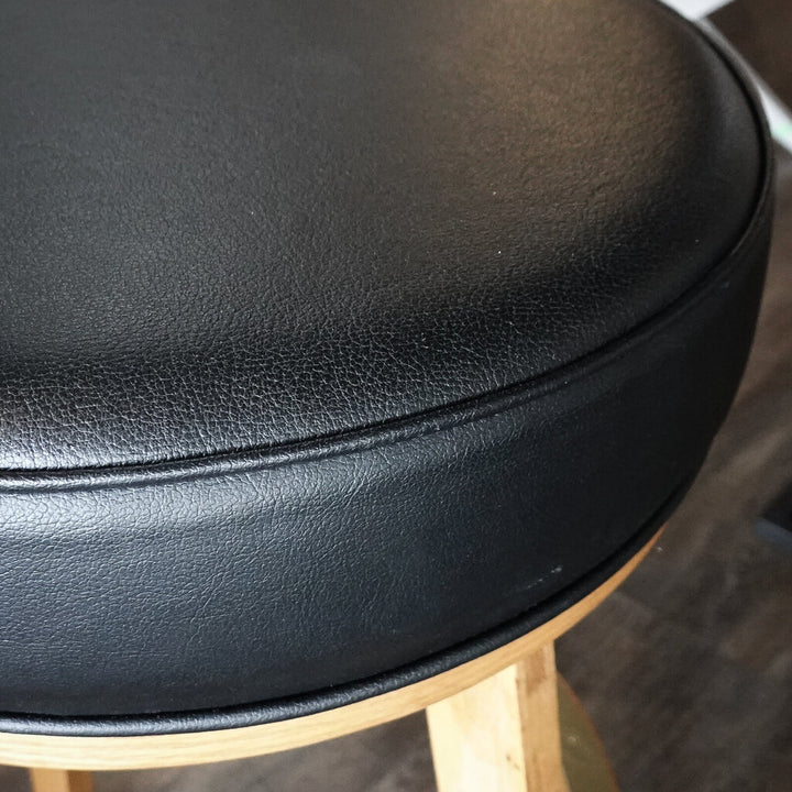 Swivel Stool