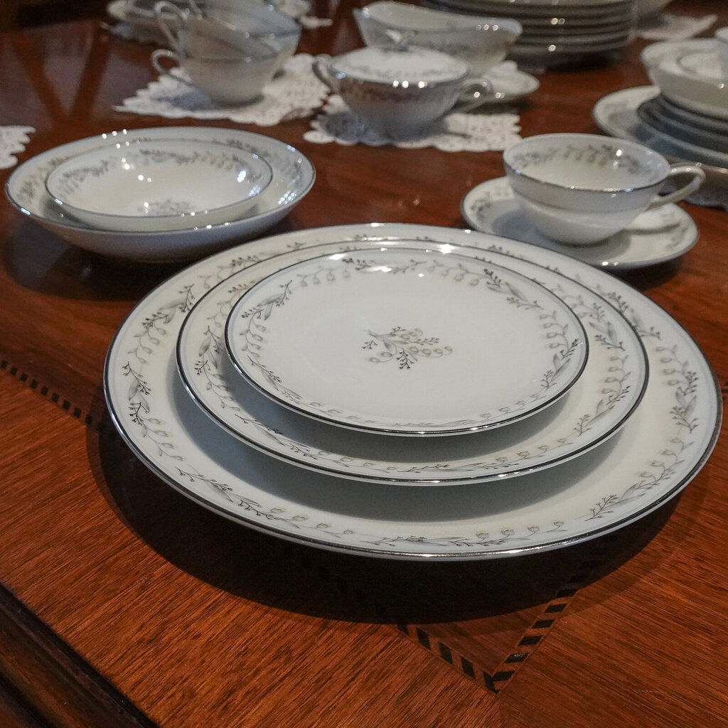 7 Piece Place Setting for 10 plus Extras