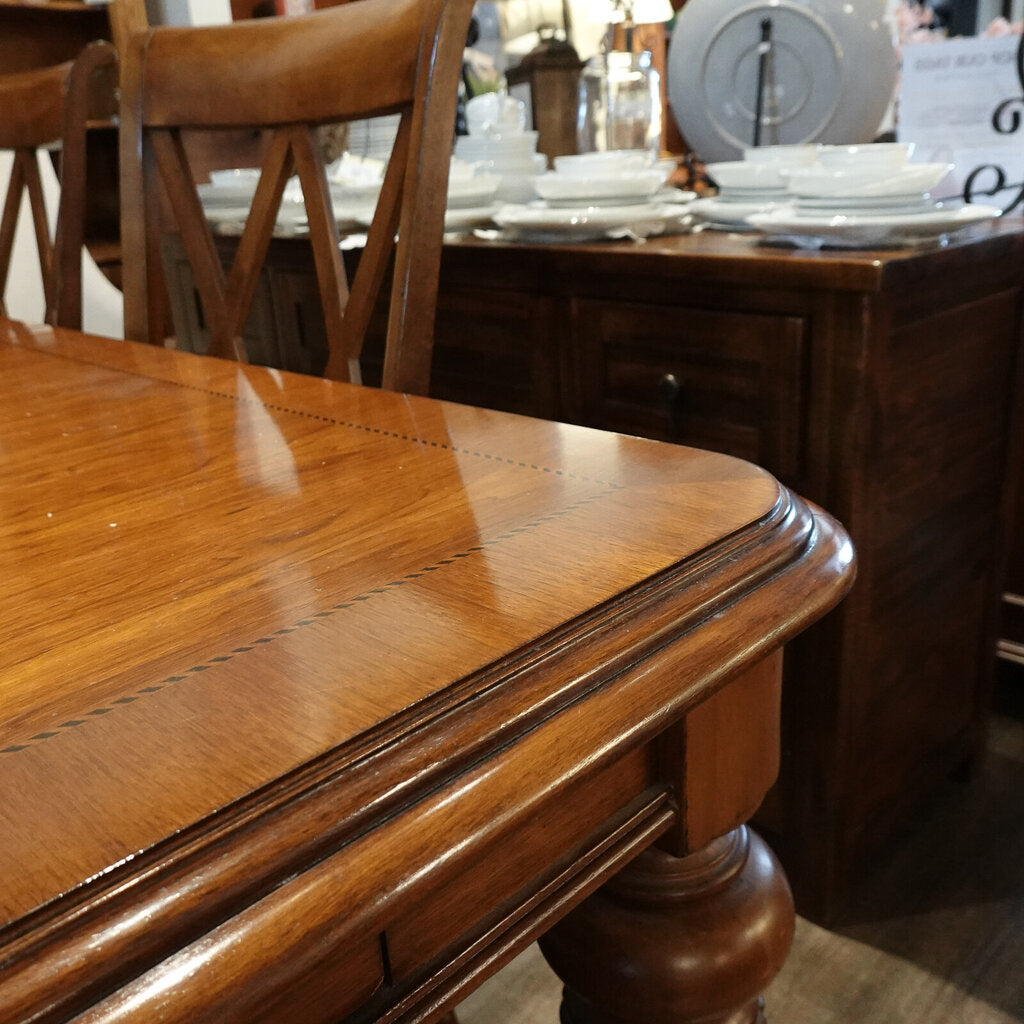 Orig Price $2000 - Dining Table with 2 Leaves and 4 Chairs