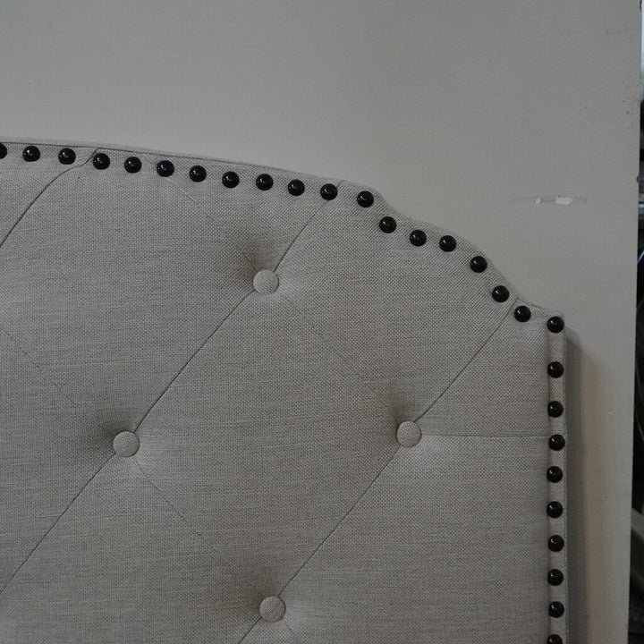 Tufted Bed