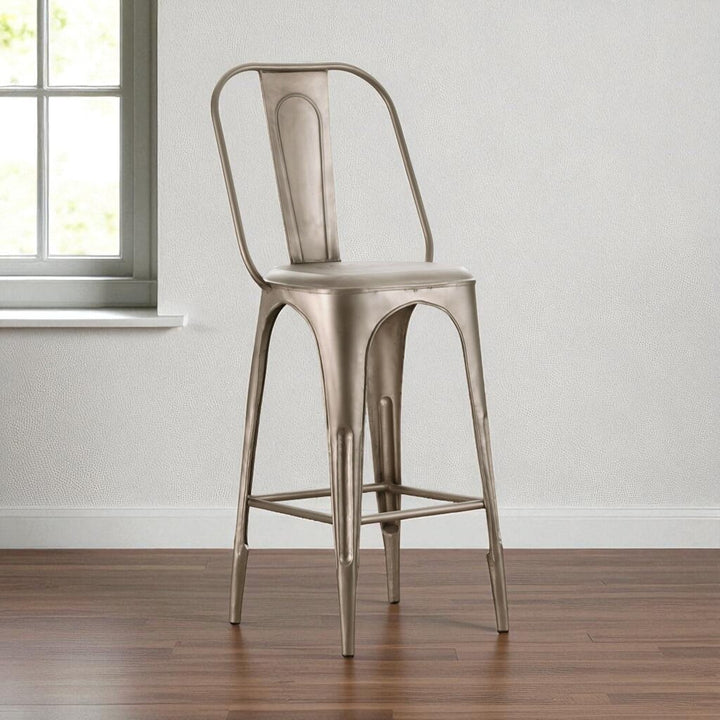 Remy Barstool