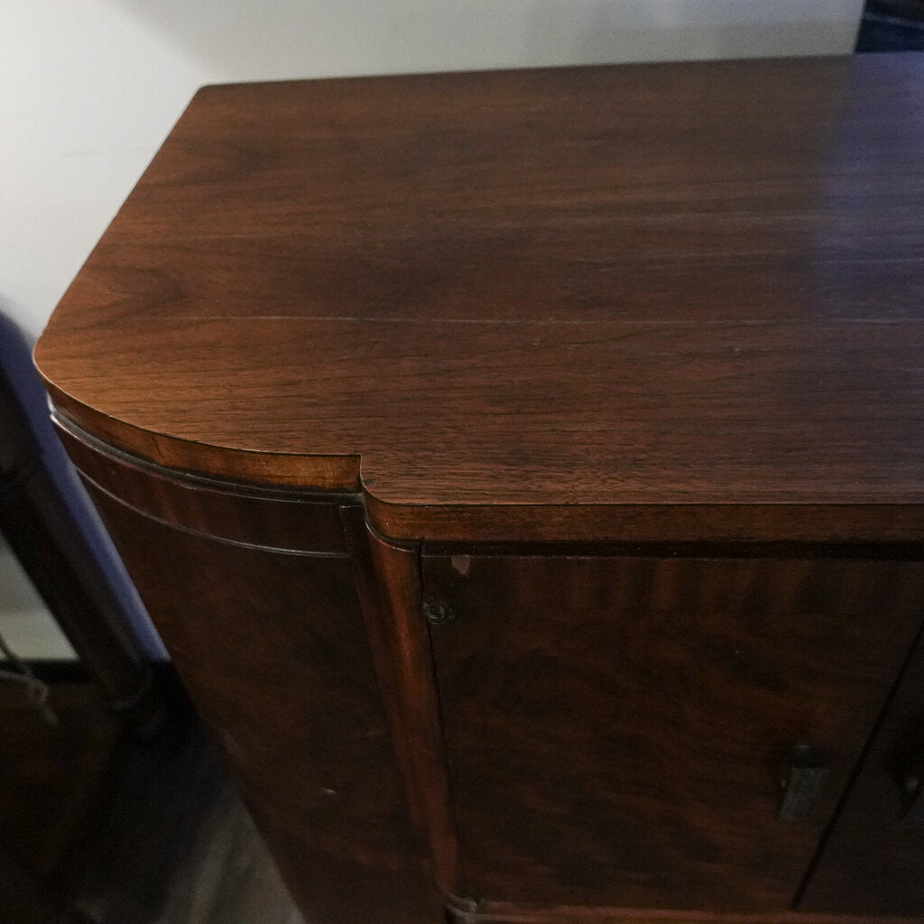 * Antique Radio