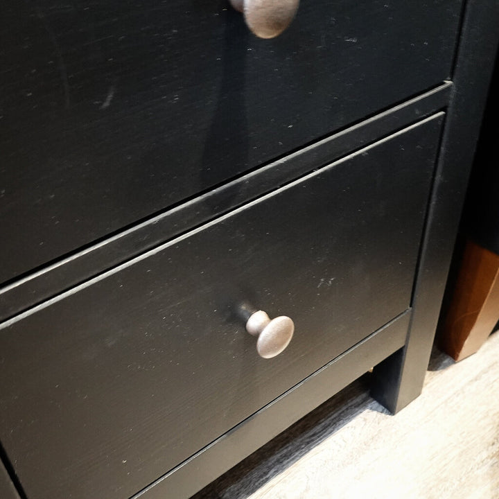 2 Drawer Nightstand