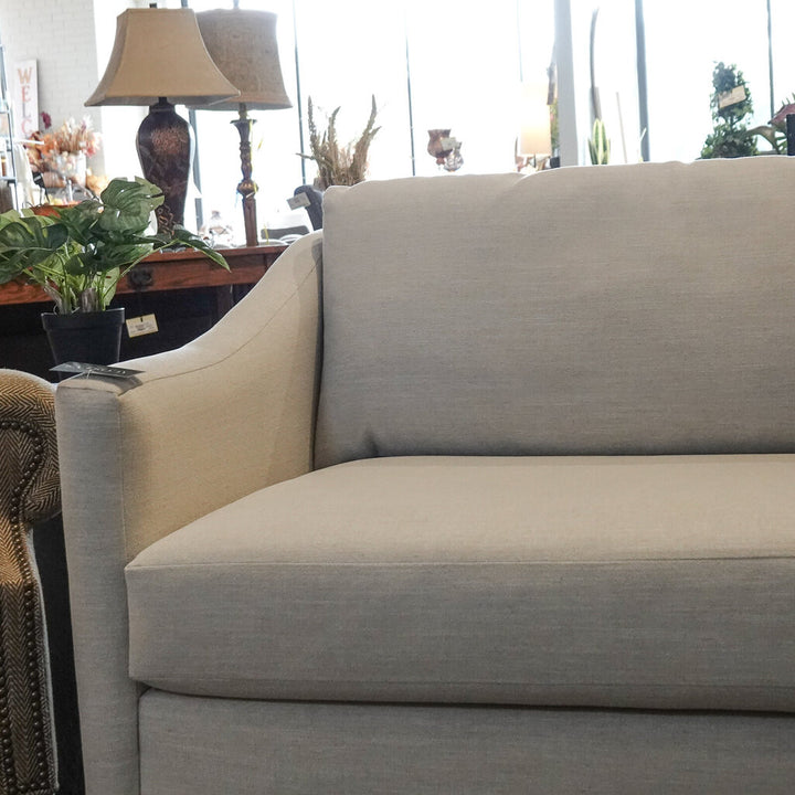 (BRAND NEW) Landry Sleeper Sofa